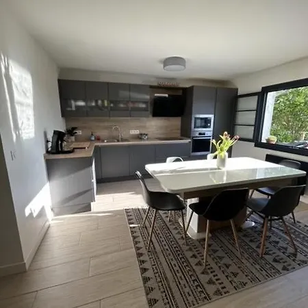 Appartement Dans Maison Appartamento